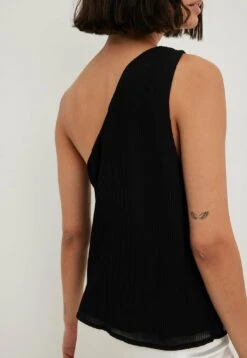 NA-KD Schulterfreies Plissee - Camicetta - Black -Vendite ESPRIT 04a4605324824b79b7ec4bb02c778ec7