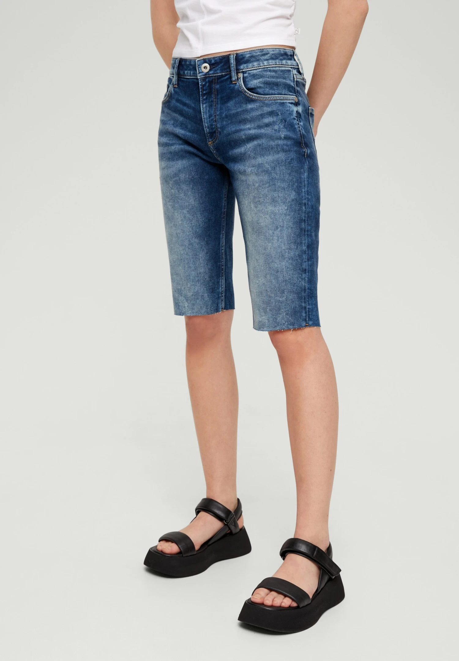 QS By S.Oliver Shorts Di JeansOzeanblau Donna Shorts QS121S062-K12 5 QS By S.Oliver Shorts Di JeansOzeanblau Donna Shorts QS121S062-K12 - immagine 5