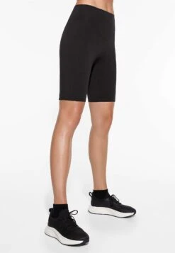 Oysho Compressive - Pantaloncini Sportivi - Black 10 Oysho Compressive - Pantaloncini Sportivi - Black -Vendite ESPRIT 085a6a9cc5724ae6b8c4b3e3744b5181