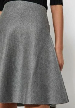 Als Short- Gonna A Campana - Light Grey Melange 7 Als Short- Gonna A Campana - Light Grey Melange -Vendite ESPRIT 1d5db0c610ef45bc9963dbb51aeb24cf