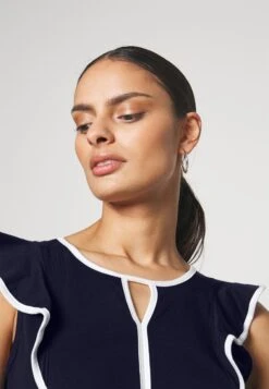 Anna Field TopDark Blue Donna T-shirt E Top AN621D17E-K11 10 Anna Field TopDark Blue Donna T-shirt E Top AN621D17E-K11 -Vendite ESPRIT 2d0ef67414864ac2a5c776535c5d67b4