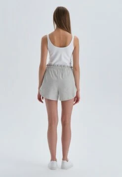 Shorts - Grey Melange -Vendite ESPRIT 2dfcc5a2504642f7b7c3e873440c8188