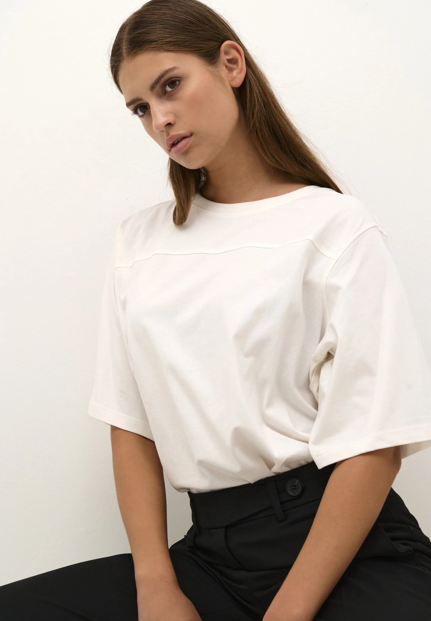 Amandakb TeeT-Shirt BasicEgret Donna T-shirt E Top KS821D02L-A12 4 Amandakb TeeT-Shirt BasicEgret Donna T-shirt E Top KS821D02L-A12 - immagine 4