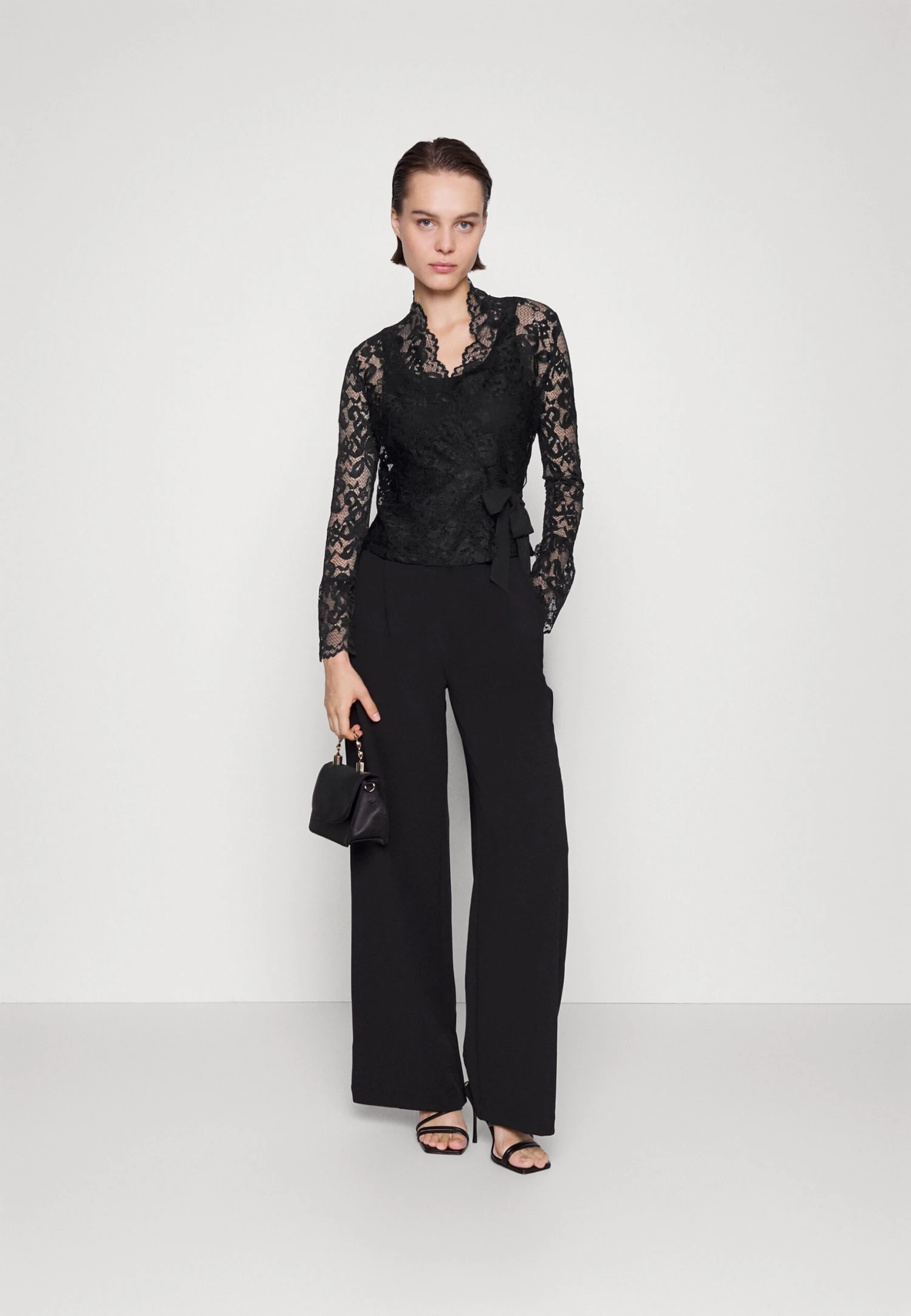 CamicettaBlack Donna Camicie E Bluse A4L21E008-Q11 2 CamicettaBlack Donna Camicie E Bluse A4L21E008-Q11 - immagine 2