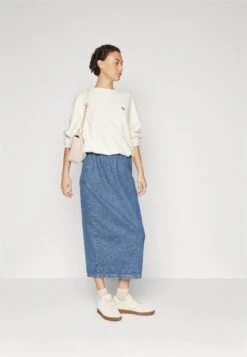 American Vintage Gonna Di JeansStone Donna Gonne AM221B01D-K11 12 American Vintage Gonna Di JeansStone Donna Gonne AM221B01D-K11 -Vendite ESPRIT 557dd63351304f0197494c62266d47c8