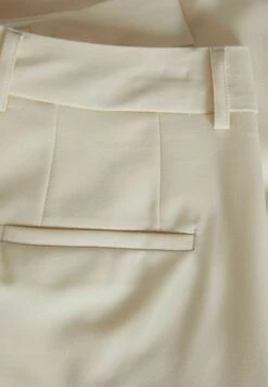 JJXX Shorts - Seedpearl -Vendite ESPRIT 5e2ecf2467234b4495e35b77462fa68c