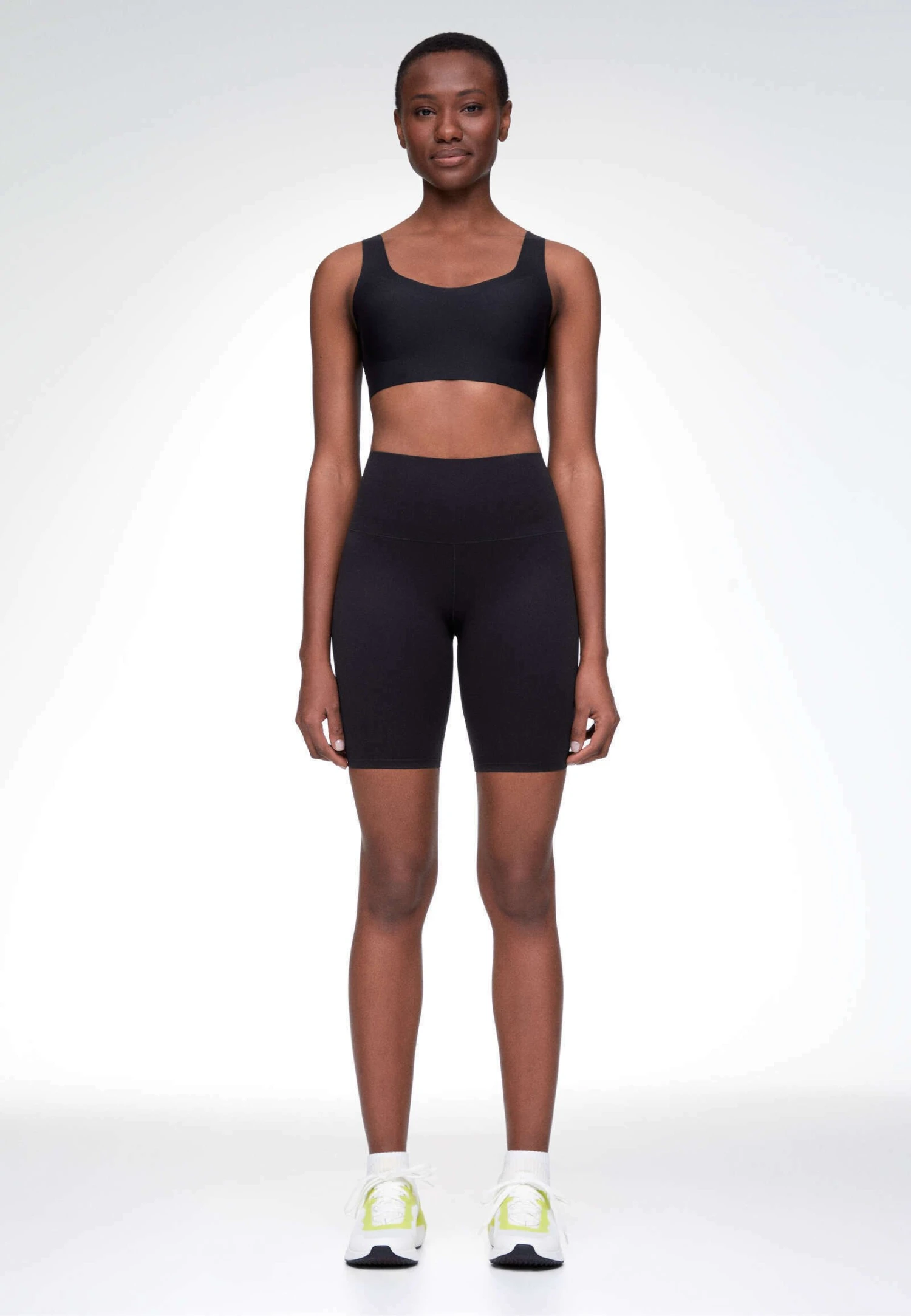 Oysho Perfect-Adapt High-Rise Cycle 20Cm - Shorts - Black 2 Oysho Perfect-Adapt High-Rise Cycle 20Cm - Shorts - Black - immagine 2