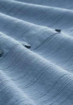 Tom Tailor With Frill EdgeCamicettaStormy Sea Blue Donna Camicie E Bluse TO221E10Z-K11 12 Tom Tailor With Frill EdgeCamicettaStormy Sea Blue Donna Camicie E Bluse TO221E10Z-K11 -Vendite ESPRIT 6c7eb29f71834edaae59578db2072984