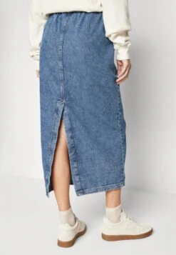 American Vintage Gonna Di JeansStone Donna Gonne AM221B01D-K11 13 American Vintage Gonna Di JeansStone Donna Gonne AM221B01D-K11 -Vendite ESPRIT 6e8442864780450f80b96f8b936a61f1