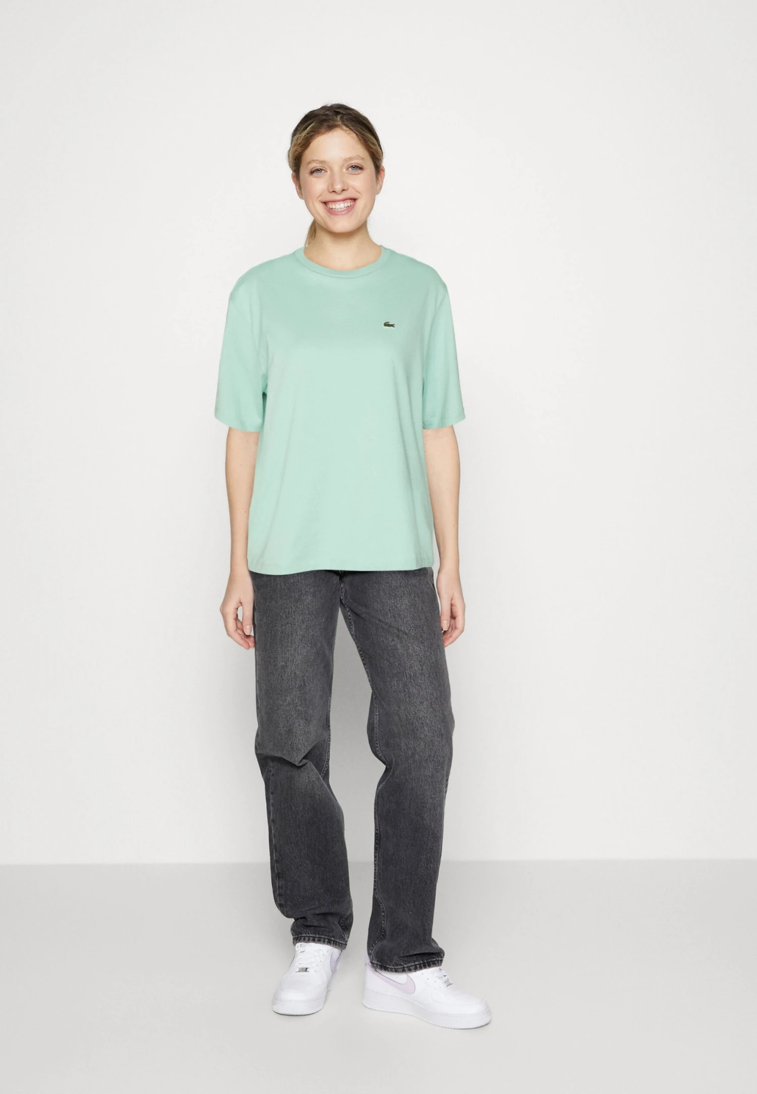 Lacoste T-Shirt BasicPastille Mint Donna T-shirt E Top LA221D09W-M11 2 Lacoste T-Shirt BasicPastille Mint Donna T-shirt E Top LA221D09W-M11 - immagine 2