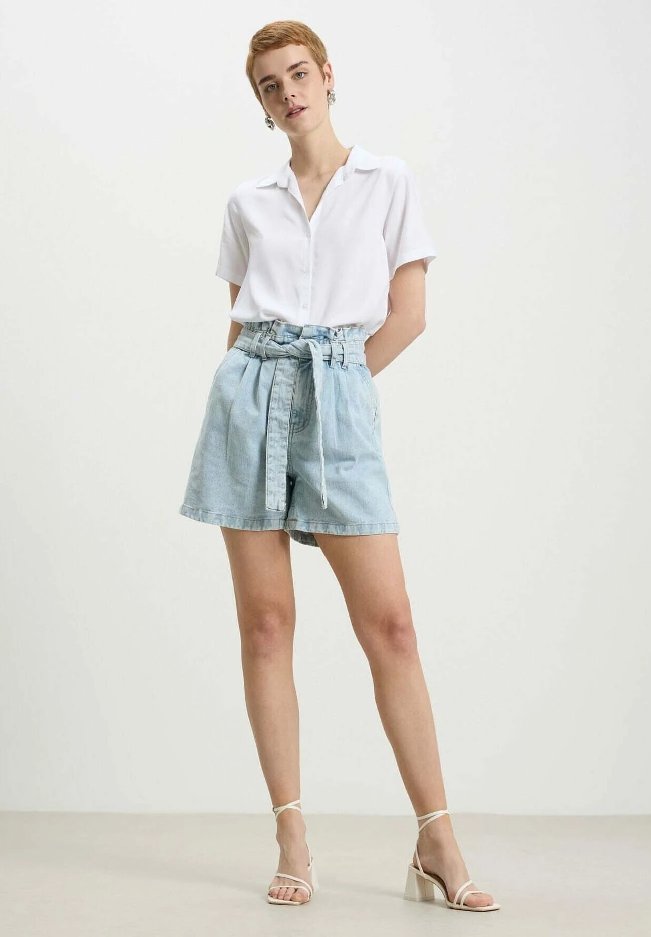 Con Fusciacca - Shorts Di Jeans - Blu 2 Con Fusciacca - Shorts Di Jeans - Blu - immagine 2