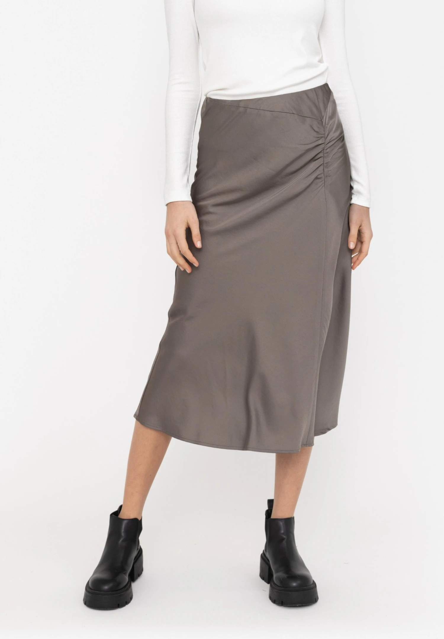 Soft Rebels Srlucille- Gonna A Campana - Dark Brown 1 Soft Rebels Srlucille- Gonna A Campana - Dark Brown