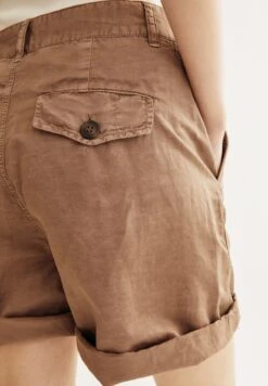 HollieShortsMedium Tan Donna Shorts H0G21S005-O11 -Vendite ESPRIT 8a9607a8b15e4742b0ad430ec465fdfe