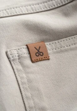 Koutes - Shorts - Bone -Vendite ESPRIT 91390e314a114735af9511a641f950e3