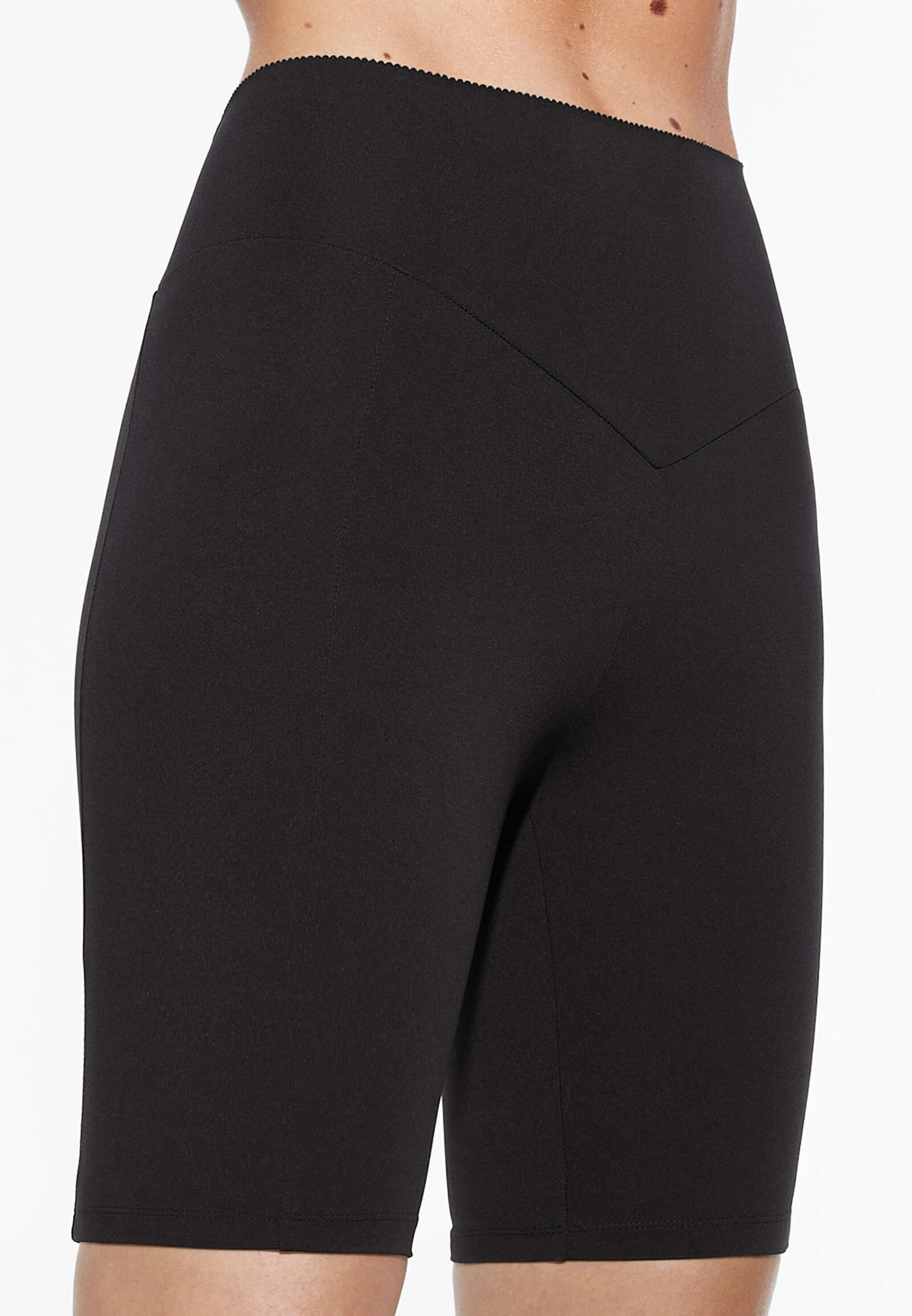 Oysho Compressive - Pantaloncini Sportivi - Black 5 Oysho Compressive - Pantaloncini Sportivi - Black - immagine 5