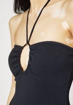 Seafolly Sea Dive Bandeau MaillotCostume Da BagnoBlack Donna Moda Mare S1981G077-Q11 -Vendite ESPRIT 9694768ba864413b88e2b058497fd30d