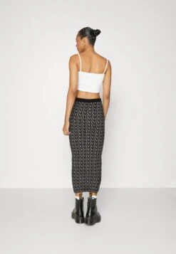 Vero Moda Vmgoldneedle Art Pencil SkirtGonna A TubinoBlack/Birch Donna Gonne VE121B0ZQ-Q11 9 Vero Moda Vmgoldneedle Art Pencil SkirtGonna A TubinoBlack/Birch Donna Gonne VE121B0ZQ-Q11 -Vendite ESPRIT 9a25c7315eeb4f8f92fdc76936a8e48b