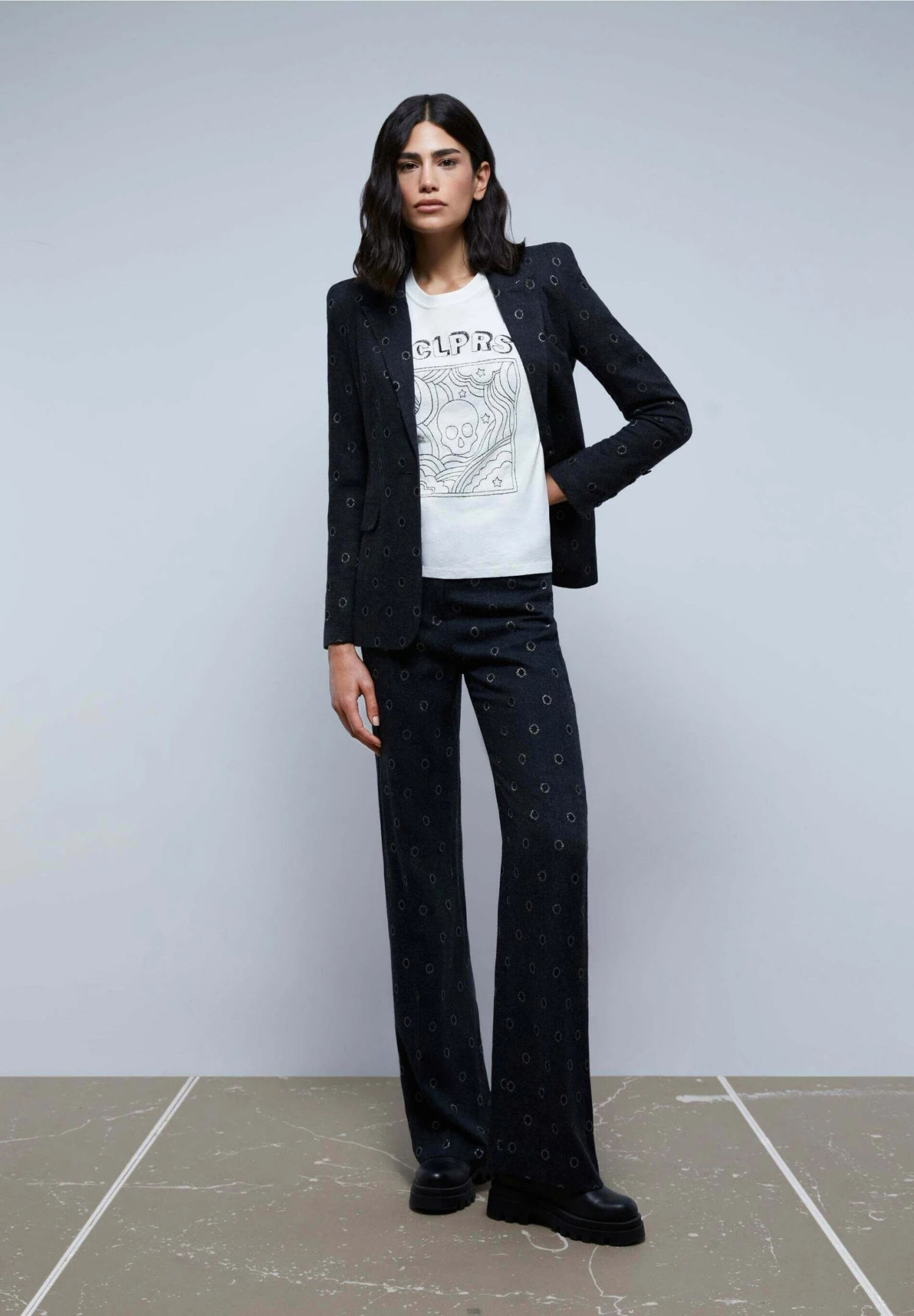 Scalpers Chain Skull TeeT-Shirt Con StampaWhite Donna T-shirt E Top SCF21D06I-A11 2 Scalpers Chain Skull TeeT-Shirt Con StampaWhite Donna T-shirt E Top SCF21D06I-A11 - immagine 2