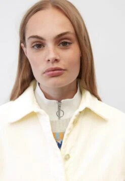 Marc O'Polo DENIM Blouse LongsleeveCamiciaPistachio Shell Donna Camicie E Bluse OP521E08C-A11 9 Marc O'Polo DENIM Blouse LongsleeveCamiciaPistachio Shell Donna Camicie E Bluse OP521E08C-A11 -Vendite ESPRIT 9f428a9249004e60b437df322f22171b