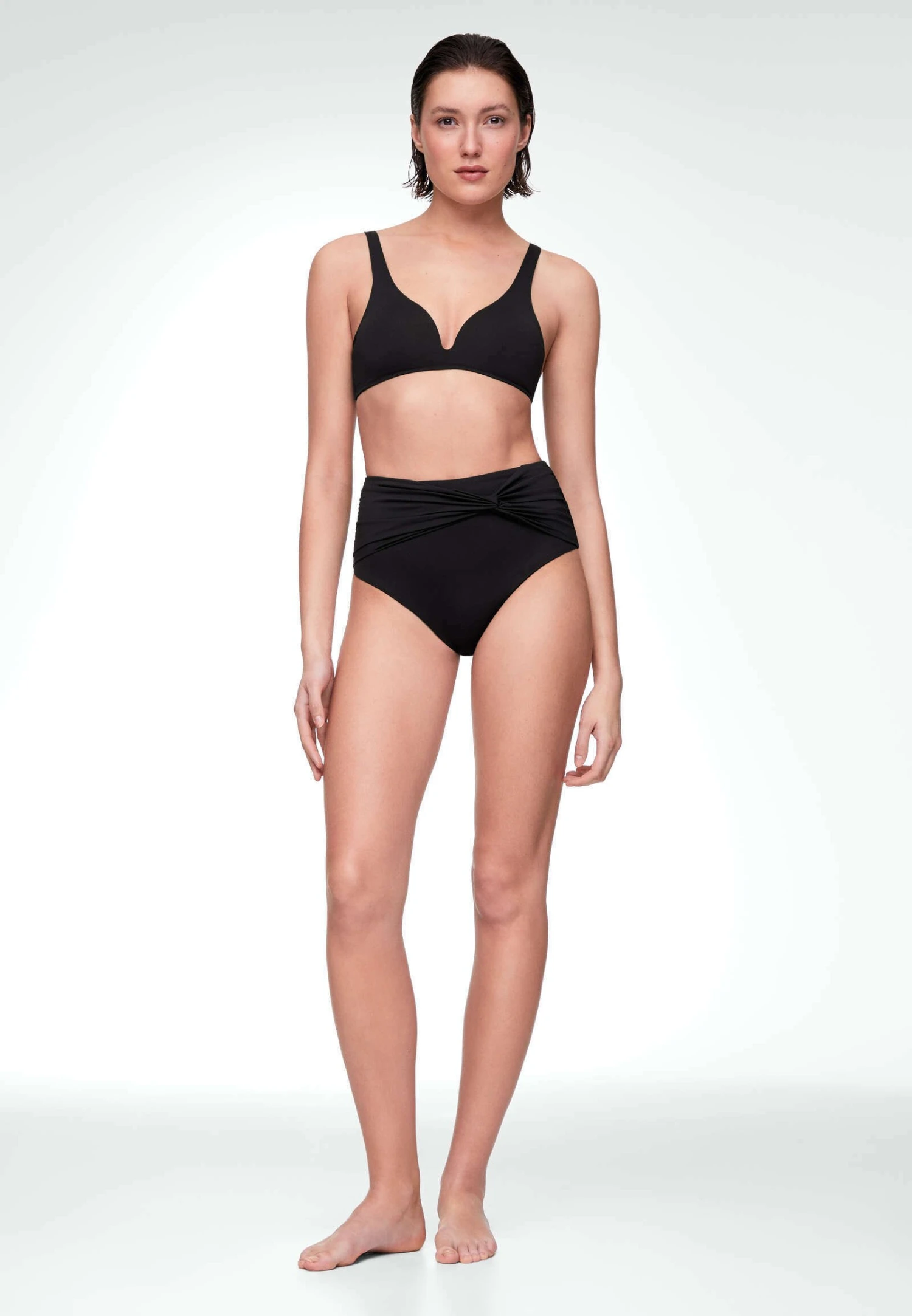 Oysho Full-Coverage Draped - Bikini Pezzo Sotto - Black 2 Oysho Full-Coverage Draped - Bikini Pezzo Sotto - Black - immagine 2