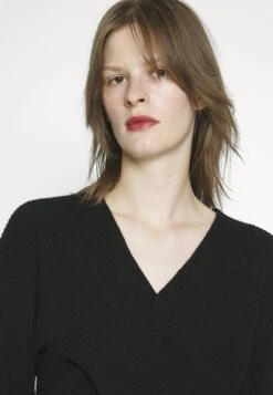 Marella Scanno - Maglietta A Manica Lunga - Black -Vendite ESPRIT b1eb5b012565403c9832739cc0c3c88a