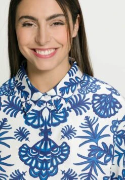 Ulla Popken CamiciaBlanc Neige Donna Camicie E Bluse UP121E1TT-A11 -Vendite ESPRIT b64d5a0bd43a4d1ca97c693f0b75c582