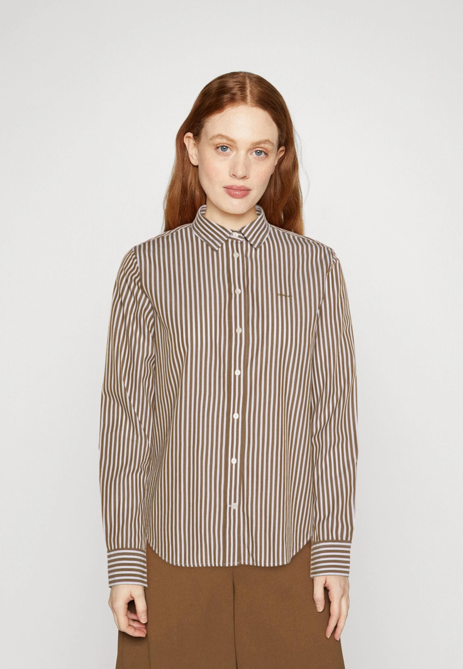 Gant Regular StripedCamiciaWarm Surplus Green Donna Camicie E Bluse GA321E0F8-N11 1 Gant Regular StripedCamiciaWarm Surplus Green Donna Camicie E Bluse GA321E0F8-N11