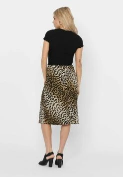 ONLY Onlemma Ss Noos JrsT-Shirt BasicBlack Donna T-shirt E Top ON321D2KY-Q11 -Vendite ESPRIT b8946264363b4d4eb5d3af0f57f6ca2f