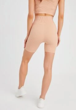 Damen Seamless- Shorts - Beige 7 Damen Seamless- Shorts - Beige -Vendite ESPRIT bdf4c46a3d4346908203b9c34ad2a73c