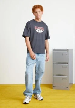 Reebok Classic Big Logo Tee UnisexT-Shirt Con StampaCold Grey Donna T-shirt E Top RE021005V-C11