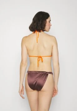 GOOD AMERICAN Bali BottomBikini Pezzo SottoDkc1 Donna Moda Mare GOM81I014-O11 8 GOOD AMERICAN Bali BottomBikini Pezzo SottoDkc1 Donna Moda Mare GOM81I014-O11 -Vendite ESPRIT c0ec0cd792af40f98ab010c02f0953b8