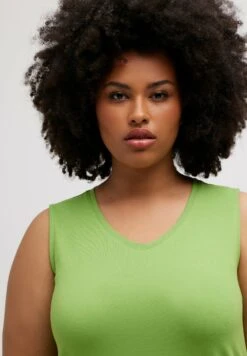 Ulla Popken TopPea Green Donna T-shirt E Top UP121D1NH-M14 -Vendite ESPRIT c3dcb35bae22492c9c989e7f05d51093