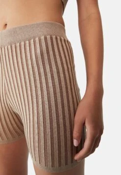 COTTON ON Shorts - Brown 7 COTTON ON Shorts - Brown -Vendite ESPRIT c6629138aed74e93b4a758d5a964bda7