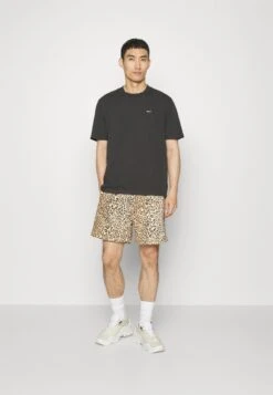 Filling Pieces X Dagger - Worker Short Unisex - Shorts - Brown -Vendite ESPRIT c7b2404cd005464fb1f7643c64aac035
