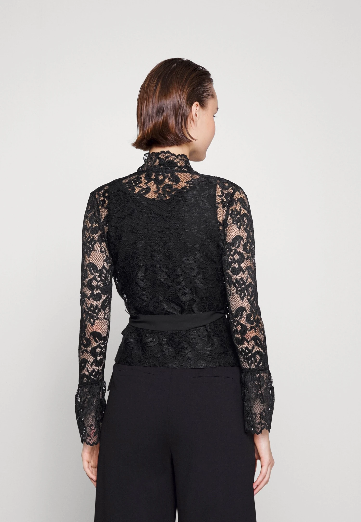 CamicettaBlack Donna Camicie E Bluse A4L21E008-Q11 3 CamicettaBlack Donna Camicie E Bluse A4L21E008-Q11 - immagine 3