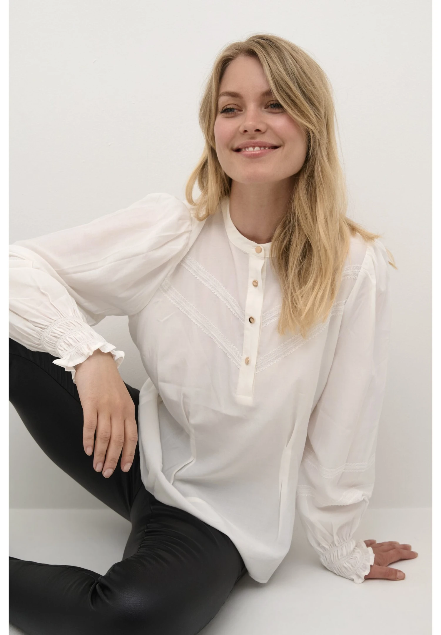 Culture Asmine CamicettaSpring Gardenia Donna Camicie E Bluse CU221E0J0-A11 3 Culture Asmine CamicettaSpring Gardenia Donna Camicie E Bluse CU221E0J0-A11 - immagine 3