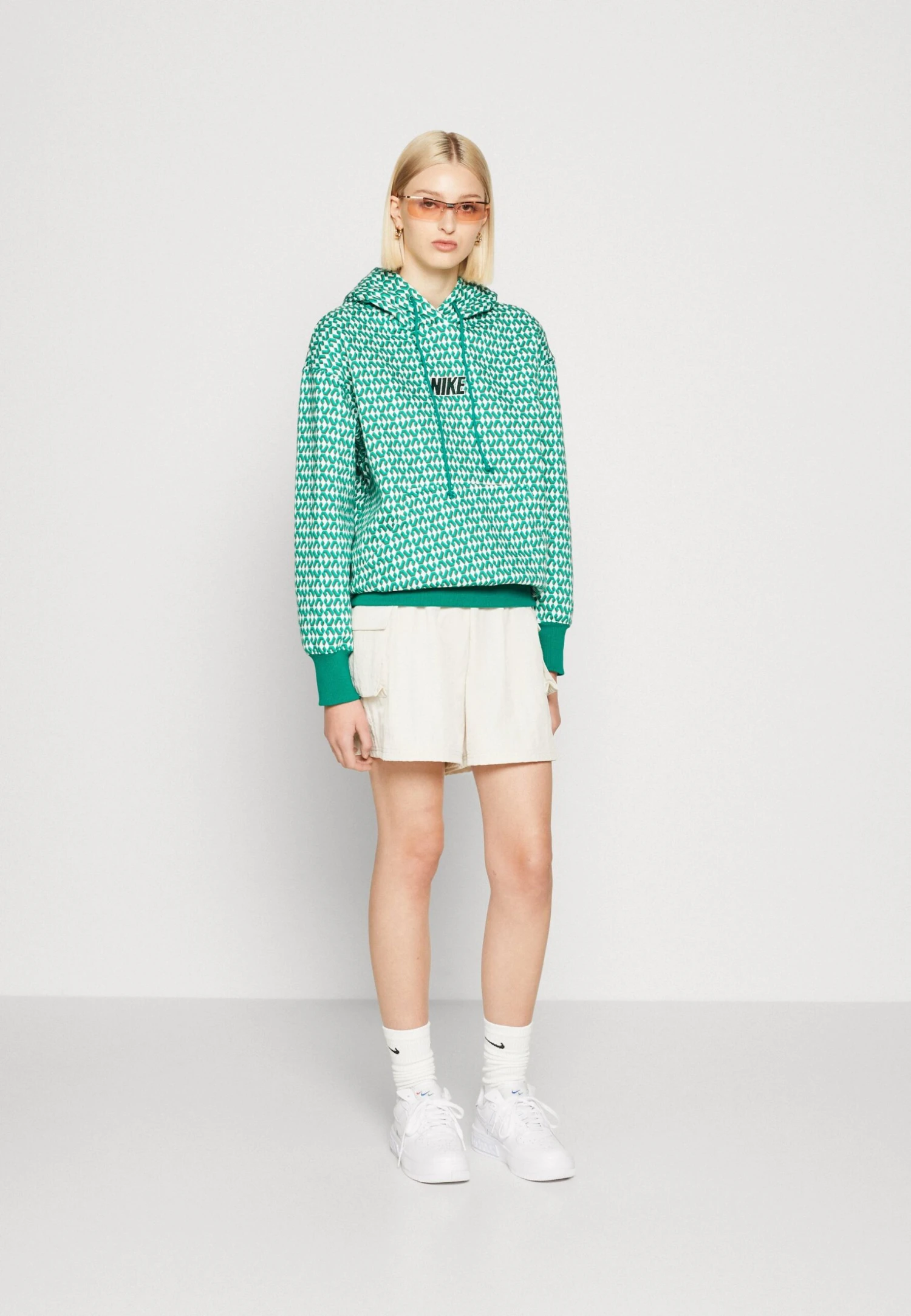 Nike Sportswear Shorts - Orewood 2 Nike Sportswear Shorts - Orewood - immagine 2