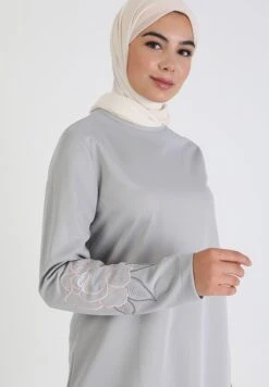 Crew NeckTunicaGrey Donna Camicie E Bluse MHR21E0NY-C11 -Vendite ESPRIT d25914ef858148bea0d8adc265694ec4