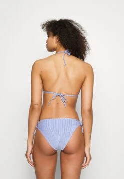 Becksöndergaard Striba Frill Bikini Pezzo SopraAmparo Blue Donna Moda Mare B1281J00K-K11 -Vendite ESPRIT d79f44d191544d469355a2513d4f9f81
