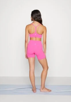 Lululemon Align™ High-Rise 16CmShortsSonic Pink Donna Shorts LLS41E01Q-J12 -Vendite ESPRIT dd79ee7fa1e74ee5a05c14385e654bb4