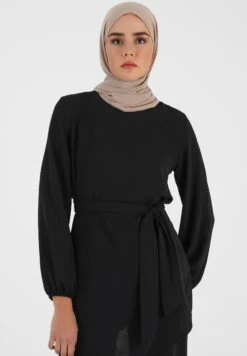 Crew Neck Refka Casual Set - Pantaloni - Black -Vendite ESPRIT de456e093b714bf5b32f48ed0e3eb838