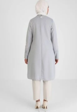 Crew NeckTunicaGrey Donna Camicie E Bluse MHR21E0NY-C11 -Vendite ESPRIT dee5abe9f4f04463baab6551353a6996