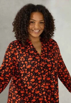 Ditsy Print Pleat Front- Maglietta A Manica Lunga - Red -Vendite ESPRIT df4f86fe06094cf3912d253b6bca8582