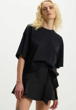 Balze Con Fiocco ShortsNero Donna Gonne CSM21B01G-Q11