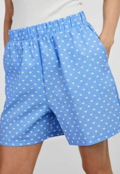 Pieces Heart - Shorts - Cornflower Blue 9 Pieces Heart - Shorts - Cornflower Blue -Vendite ESPRIT ed2c1fa013c04047bf1ec1e66d829828