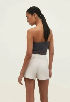 Stradivarius Gonna A PortafoglioBeige Donna Shorts STH21S07G-B11 10 Stradivarius Gonna A PortafoglioBeige Donna Shorts STH21S07G-B11 -Vendite ESPRIT f2ddfc239c984691b23d6cbe784f6feb