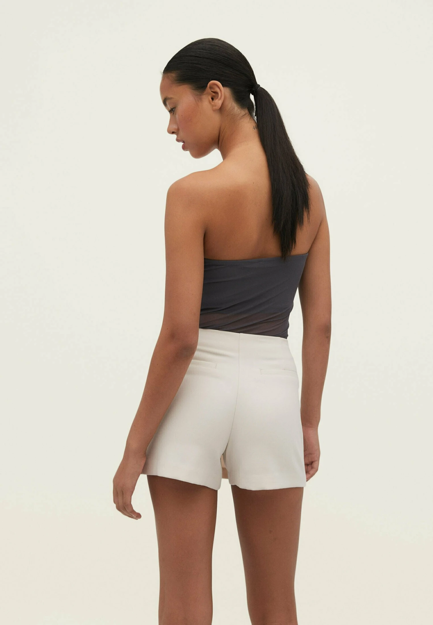 Stradivarius Gonna A PortafoglioBeige Donna Shorts STH21S07G-B11 3 Stradivarius Gonna A PortafoglioBeige Donna Shorts STH21S07G-B11 - immagine 3