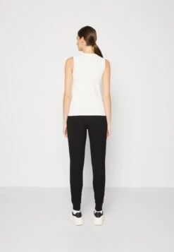 Armani Exchange TopIso Donna T-shirt E Top ARC21D06H-A11 -Vendite ESPRIT f7bb8dafc2fb4d75a2abd569298d4fe5